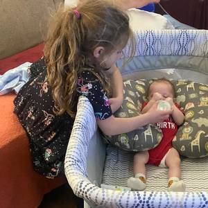 Meet your Posher, Dustin